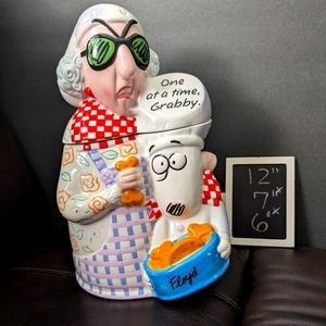 Maxine by J Wagner vintage '03 ceramic character cookie‎ jar Maxine and dog